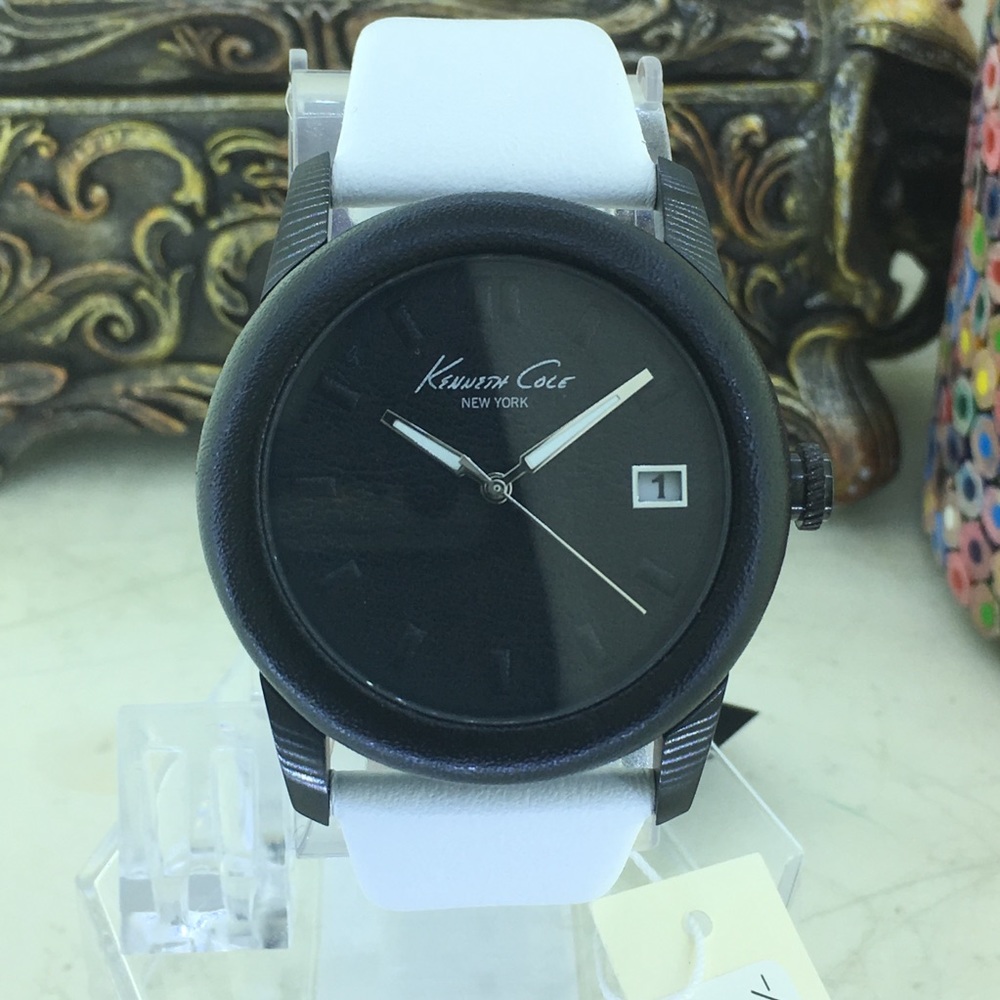 Women's Special Edition Black Leather Case Watch
